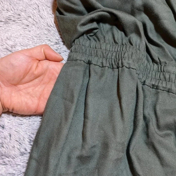 Aritzia Sunday Best Green Taggie Tabata Jumpsuit Pockets Strapless Size Small - Picture 5 of 11